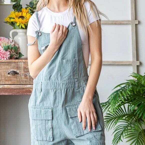 #314 OLI & HALI WASHED POCKET DETAIL MINI CARGO SHORTS - JADE - Picture 4 of 7